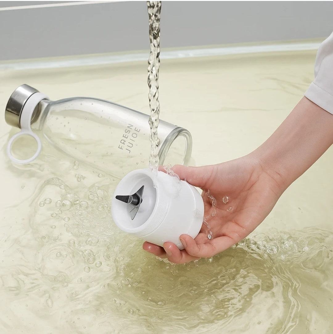 PORTABLE JUICE BLENDER